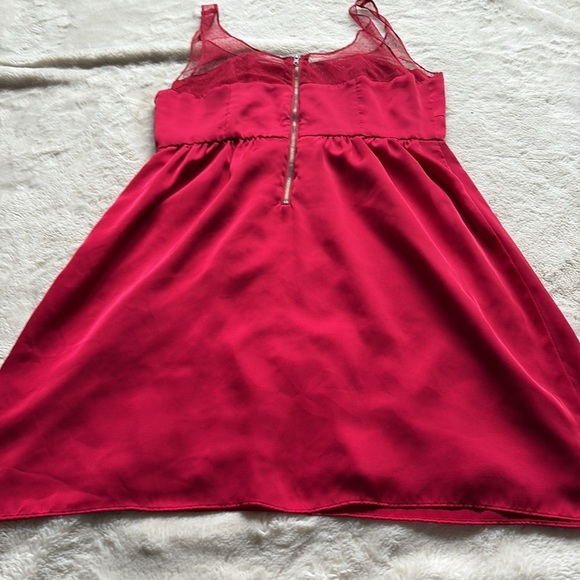 American Eagle Red Satin And Mesh Dress Size 12 - Picture 6 of 8